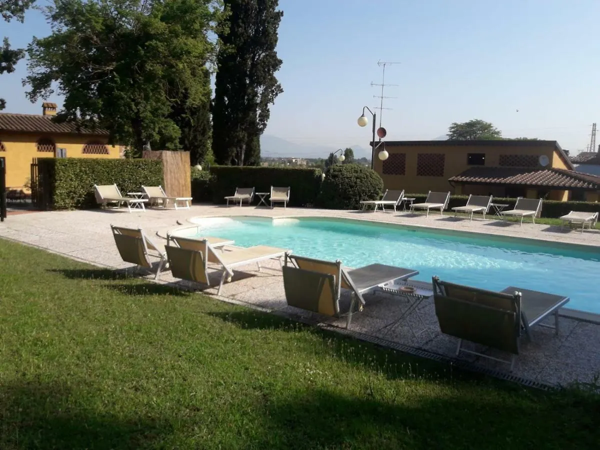 Country house Il Borgo Di Villa Castelletti Country Hotel Signa